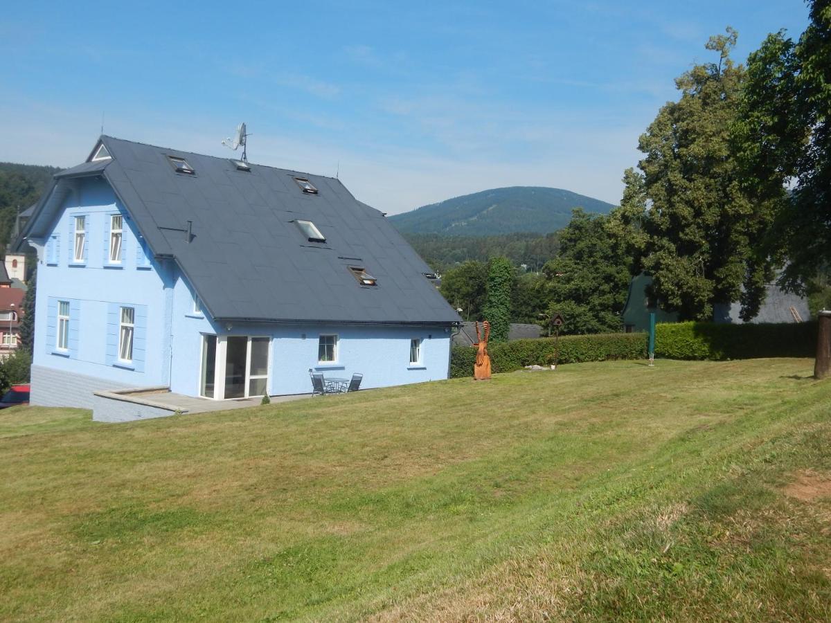 Blue Pension Svoboda nad Upou Luaran gambar